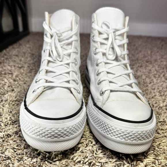 Converse All-Star High-Tops in Crisp White - Picture 1 of 4